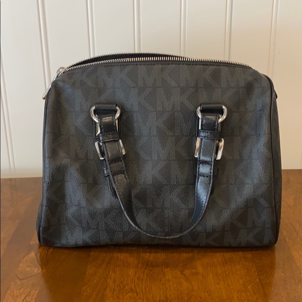 Michael Kors Purse - Picture 3 of 5